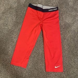 Nike Dry Fit Cropped Leggings